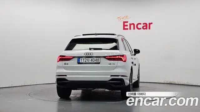 Audi Q3 2025 — ფოტო 16/32