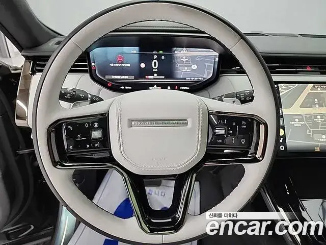 Land Rover Range Rover Sport 2025 — ფოტო 16/19