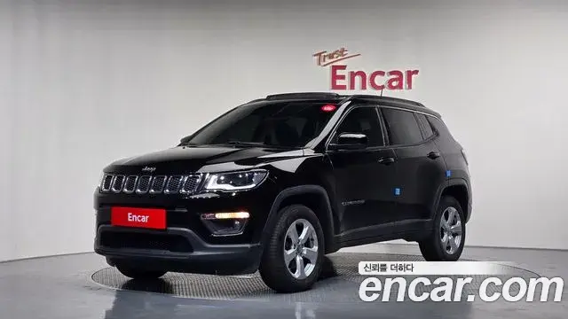 Jeep Compass 2018 — Photo 8/30