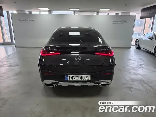 Mercedes-Benz GLC-Class 2024 — Photo 3/17