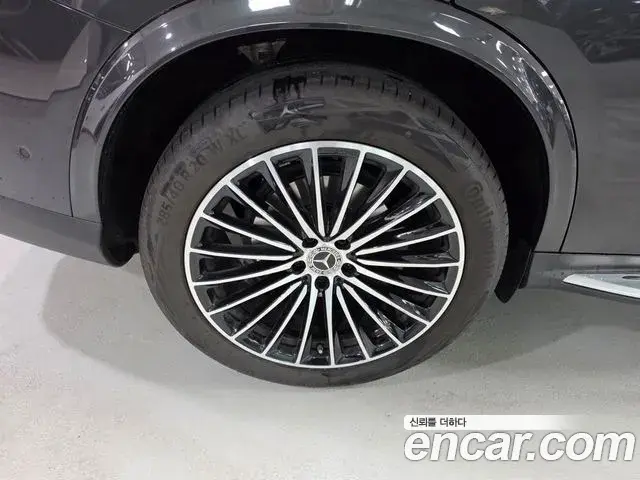 Mercedes-Benz GLC-Class 2024 — Photo 4/17