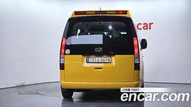 Hyundai Staria 2022 — Şəkil 30/30