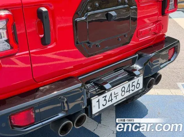 Jeep Wrangler 2021 — Photo 11/20