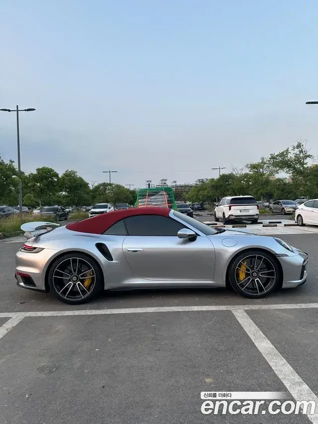 Porsche 911 2021 — Şəkil 12/20