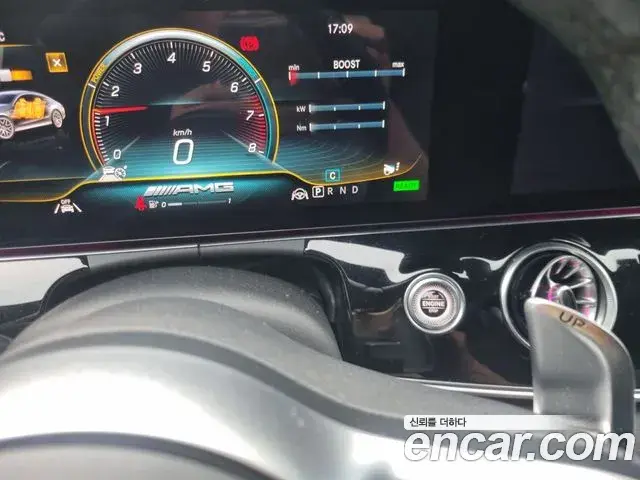 Mercedes-Benz AMG GT 2020 — ფოტო 13/20