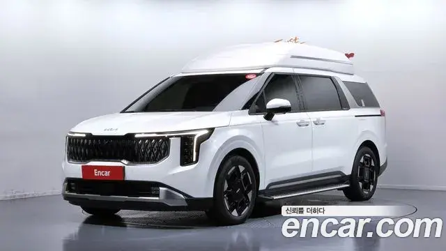 Kia Carnival 2024 — ფოტო 2/20