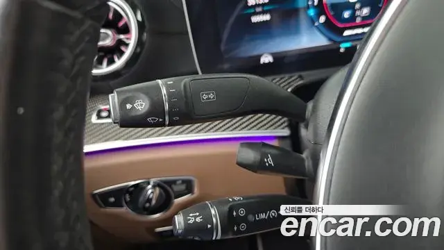 Mercedes-Benz E-Class 2018 — ფოტო 15/33
