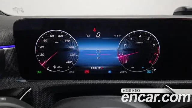 Mercedes-Benz A-Class 2025 — Photo 3/31