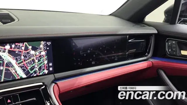 Porsche Panamera 2024 — Şəkil 32/39