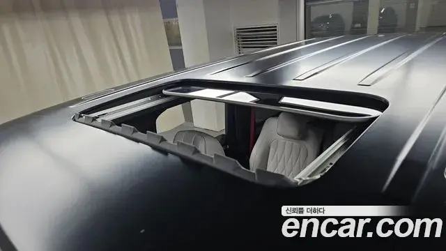 Mercedes-Benz G-Class 2023 — Şəkil 14/32