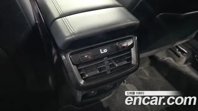 Kia K8 2021 — Şəkil 7/32