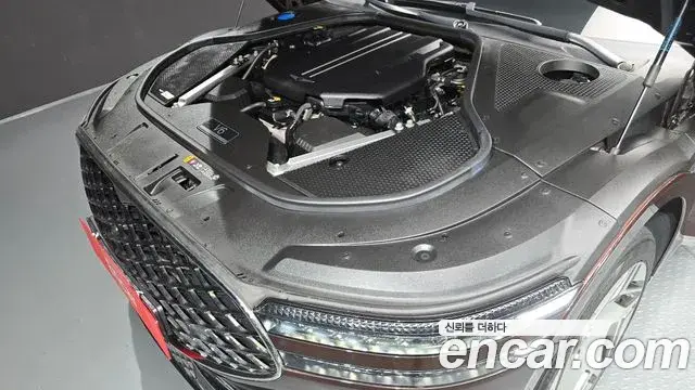 Genesis G90 2022 — Photo 22/36