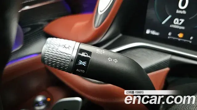 Genesis G90 2022 — Photo 1/36