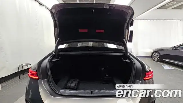 BMW 5 Series 2025 — Photo 20/20