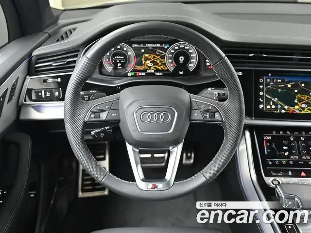 Audi Q7 2025 — ფოტო 18/20