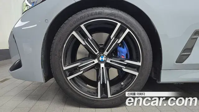 BMW 3 Series 2024 — ფოტო 5/20