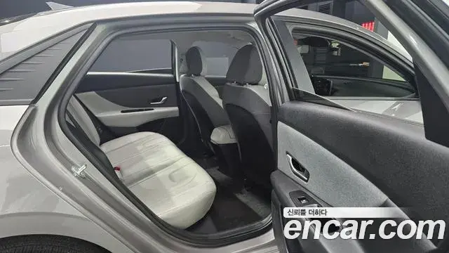 Hyundai Avante 2020 — Фото 12/20
