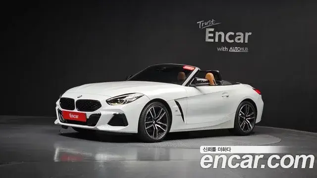 BMW Z4 2020 — Фото 9/20