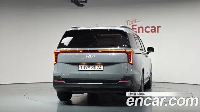 Kia Carnival 2024 — Фото 4/20
