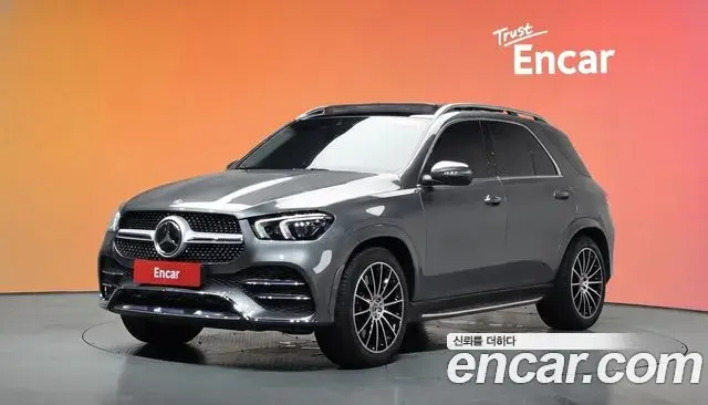 Mercedes-Benz GLE-Class 2023 — Фото 1/20