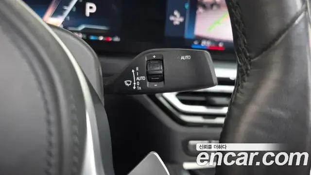 BMW 4 Series 2023 — ფოტო 26/35