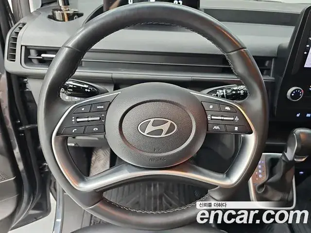 Hyundai Staria 2024 — Фото 7/18