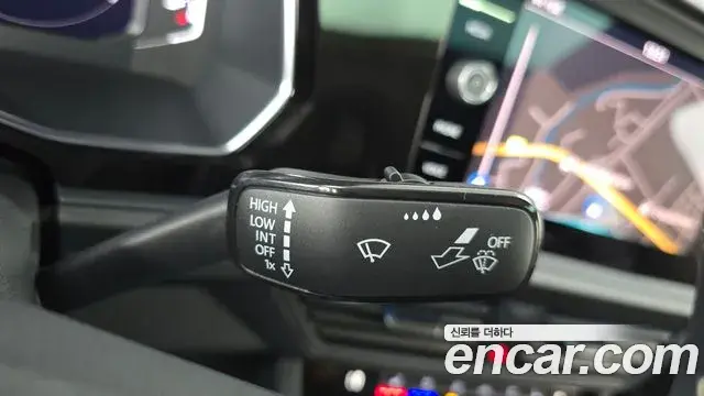 Volkswagen Jetta 2023 — Şəkil 17/27