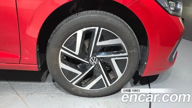 Volkswagen Jetta 2023 — Photo 15/34