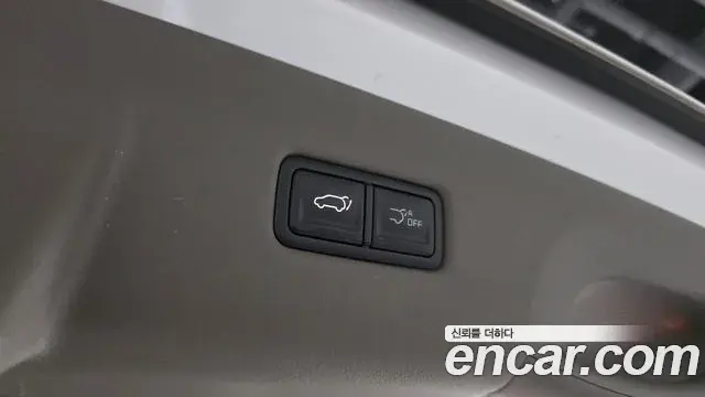 Kia Carnival 2024 — Photo 9/32