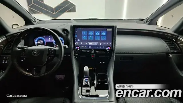 Toyota Alphard 2025 — Şəkil 15/20