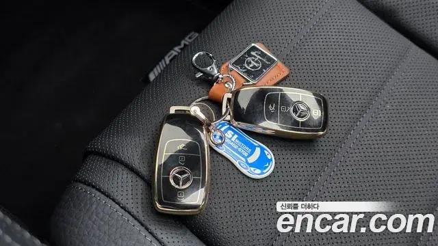 Mercedes-Benz GLS-Class 2024 — Photo 21/45