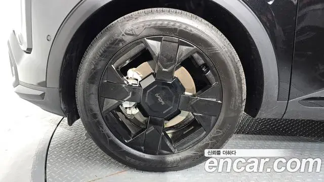 Kia Sportage 2025 — Photo 4/33