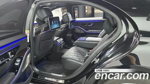 Mercedes-Benz S-Class 2021 — Photo 2/30
