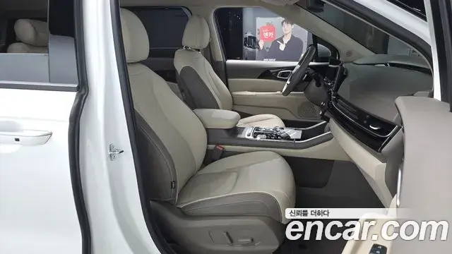 Kia Carnival 2025 — Фото 11/20