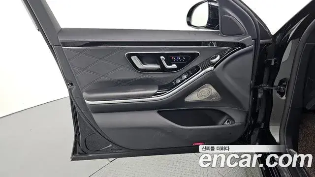 Mercedes-Benz S-Class 2021 — ფოტო 33/36