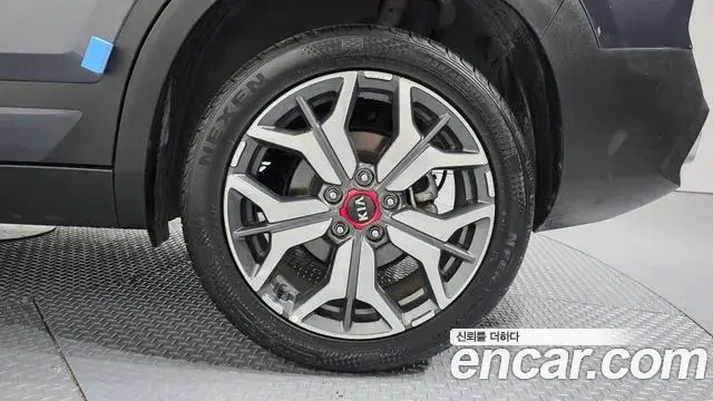 Kia Seltos 2021 — Şəkil 7/30