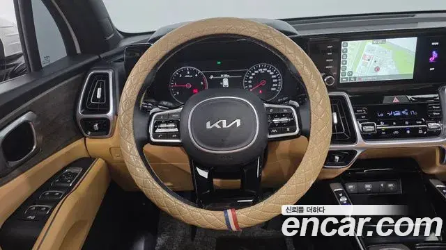 Kia Sorento 2022 — Фото 15/20