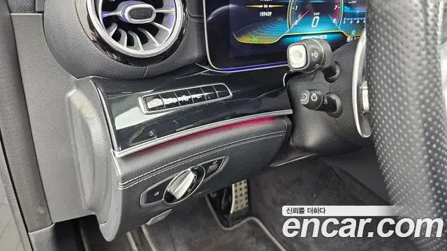 Mercedes-Benz AMG GT 2020 — ფოტო 6/20