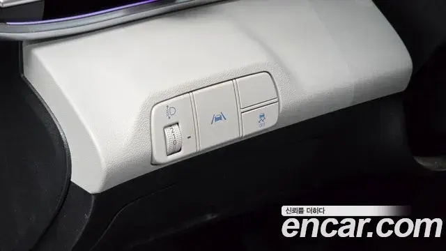 Hyundai Avante 2022 — Фото 16/20