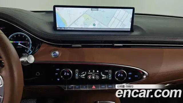 Genesis GV70 2023 — ფოტო 22/31