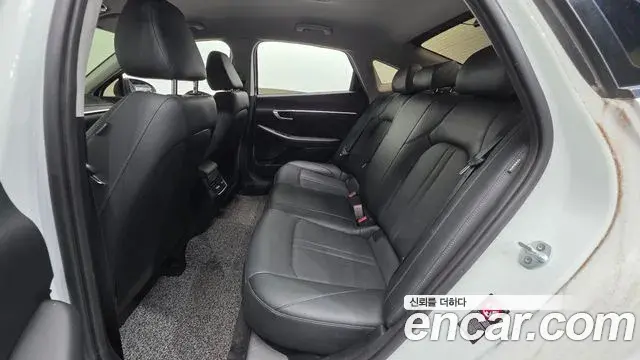 Hyundai Sonata 2019 — Фото 12/20