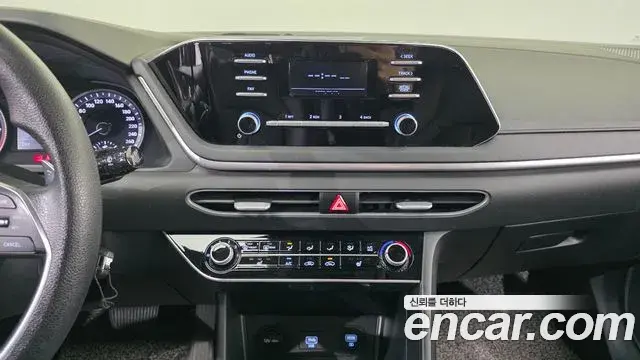 Hyundai Sonata 2019 — Фото 13/20