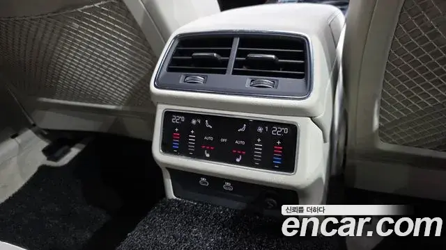Audi A6 2025 — Photo 30/35