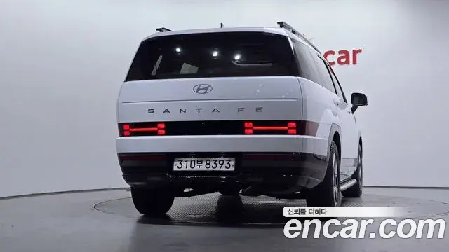 Hyundai Santa Fe 2024 — Photo 16/36