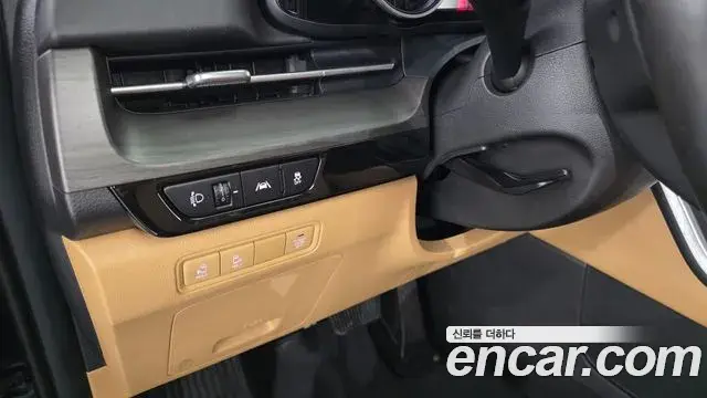 Kia Carnival 2022 — Photo 15/20