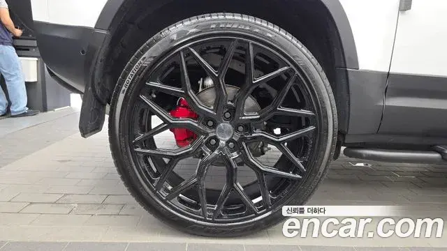 Land Rover Defender 2021 — Şəkil 16/31