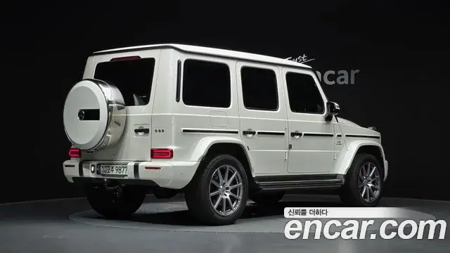 Mercedes-Benz G-Class 2020 — Photo 2/20