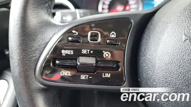 Mercedes-Benz C-Class 2019 — Şəkil 15/20