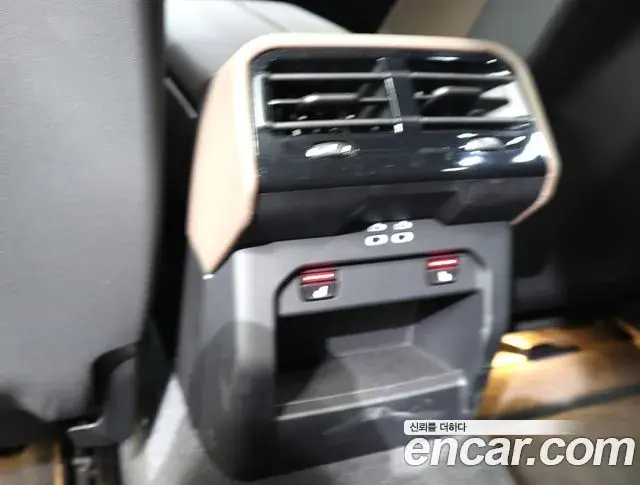 BMW 5 Series 2025 — ფოტო 5/20