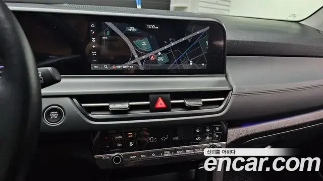 Kia Seltos 2023 — ფოტო 22/30